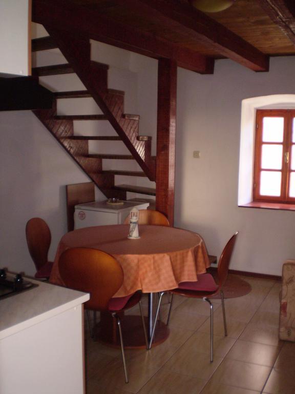 Old Town Apartment Murter Eksteriør bilde